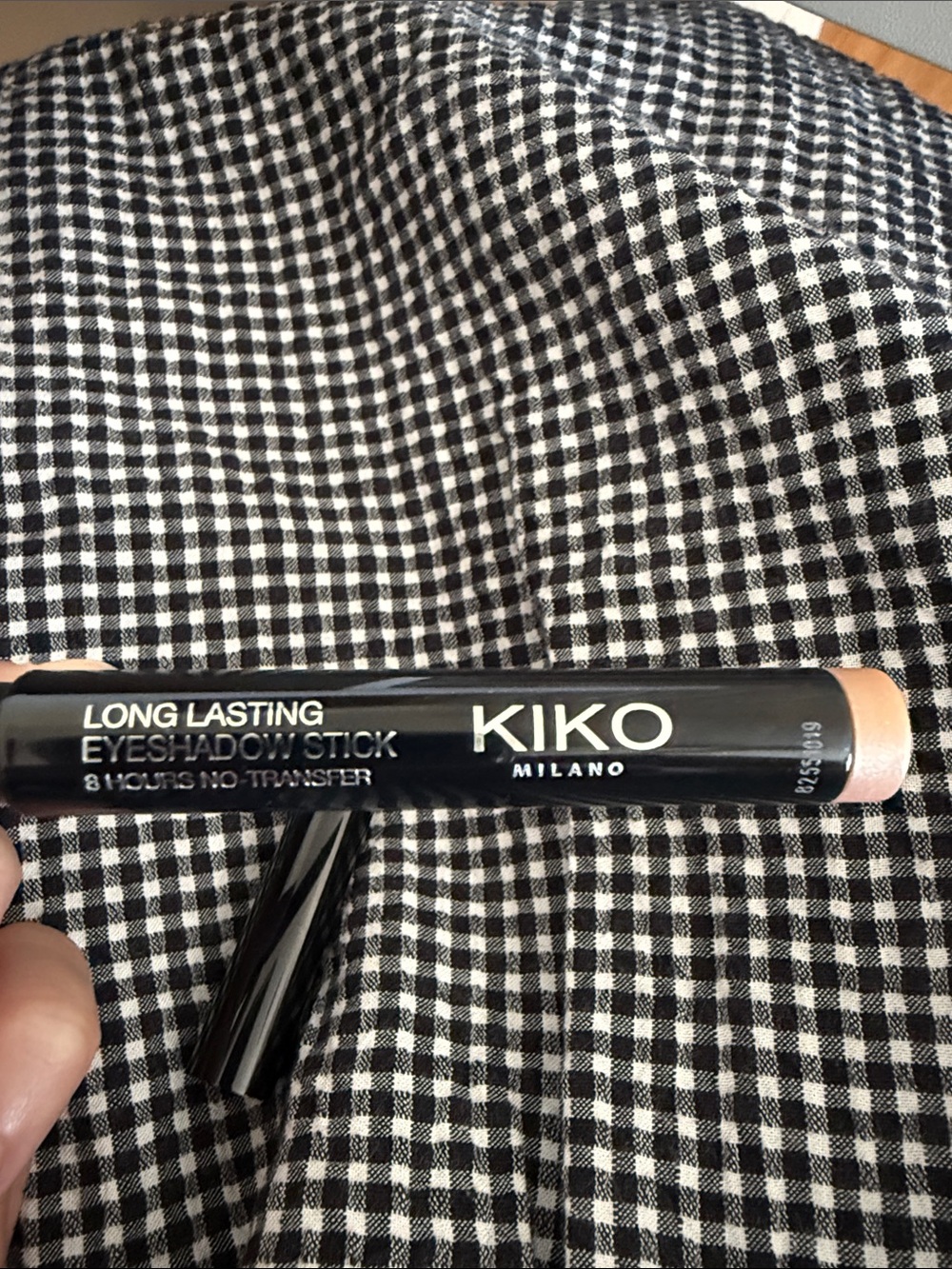 Kiko Long Lasting Eyeshadow Stick - Shimmery Champagne Beige